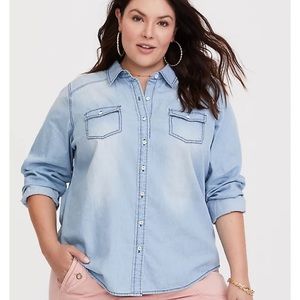 Torrid 1 Light Wash Denim Button Up Long Sleeve Shirt
